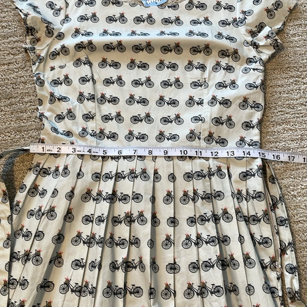 Run&Fly dress - Picture 6 of 6
